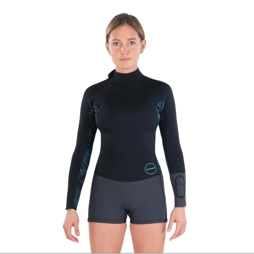 Dakine Black and Gray Women's Long Sleeve Spring Wetsuit Top